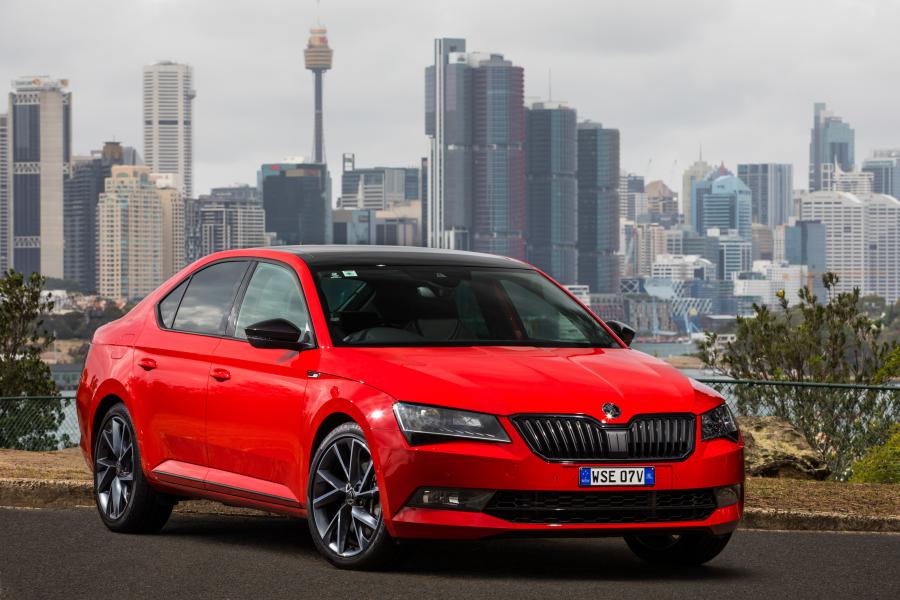  Skoda Superb 4x4 SportLine 2017 года  (AU) (фото 11 из 22)